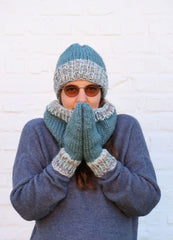 Charlie Mittens (Knit)